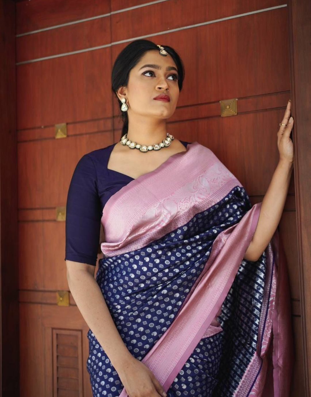 Mahak Navy Blue Soft Banarasi Silk Saree With Attractive Blouse