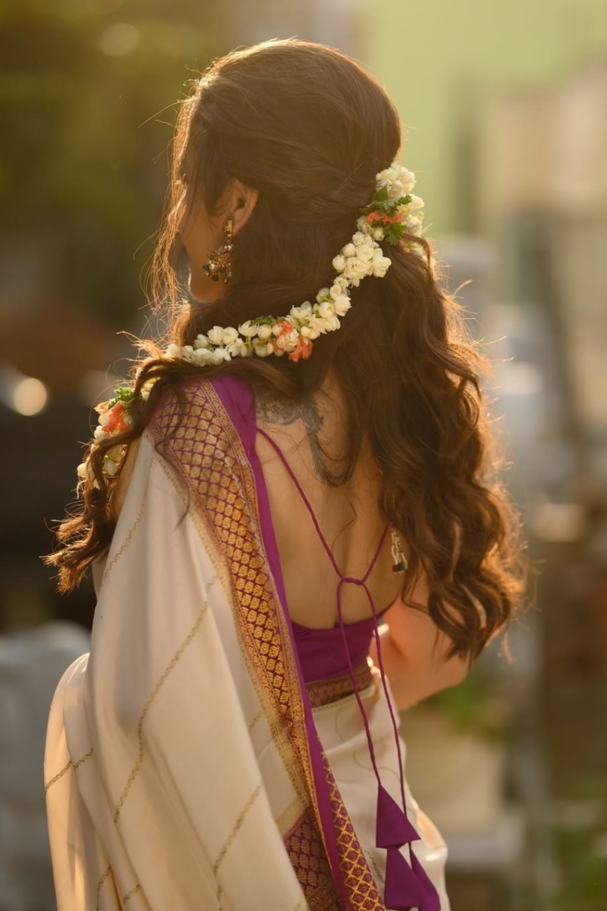 Dewdrop Weave - White Banarasi Soft Silk Saree