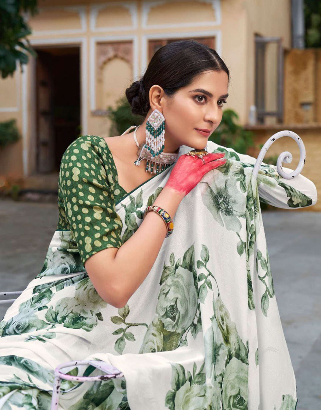 Tannu Green Floral Soft Silk Saree