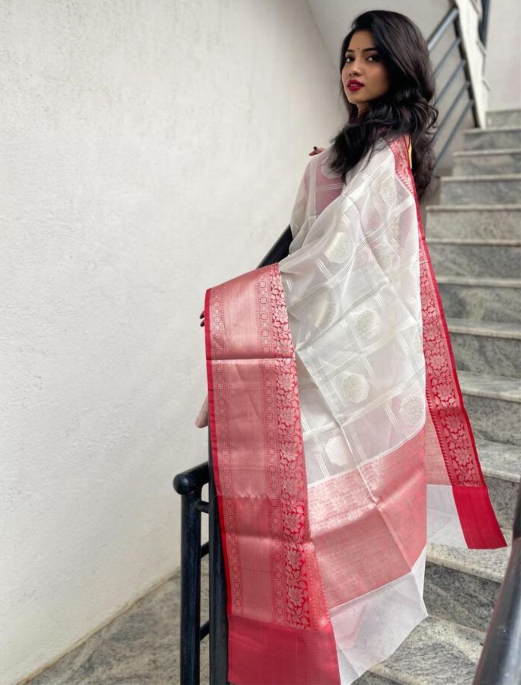 Garima White-Red Linen Silk Cotton Saree