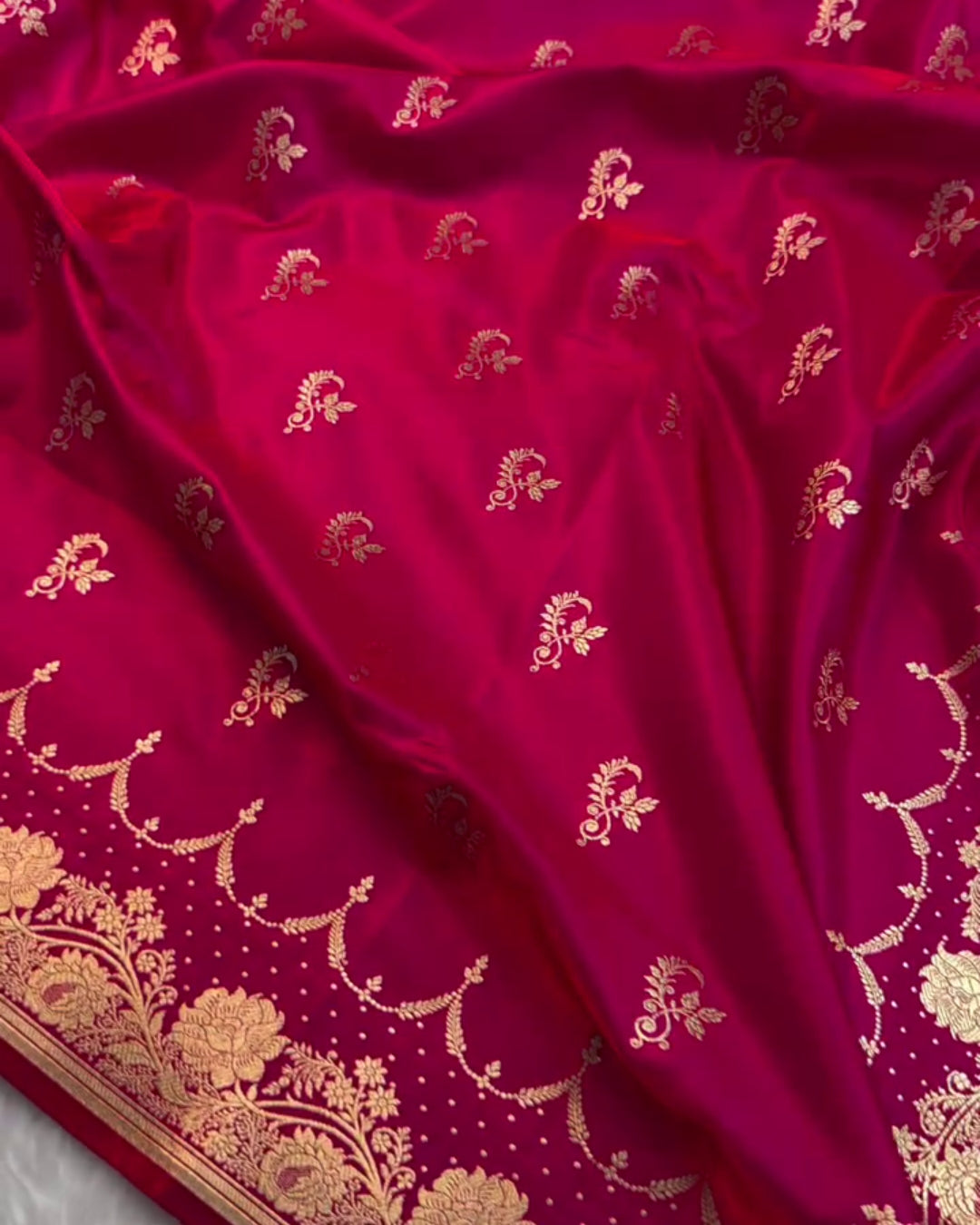 Kiara - Elegant Banarasi Wedding Silk Saree