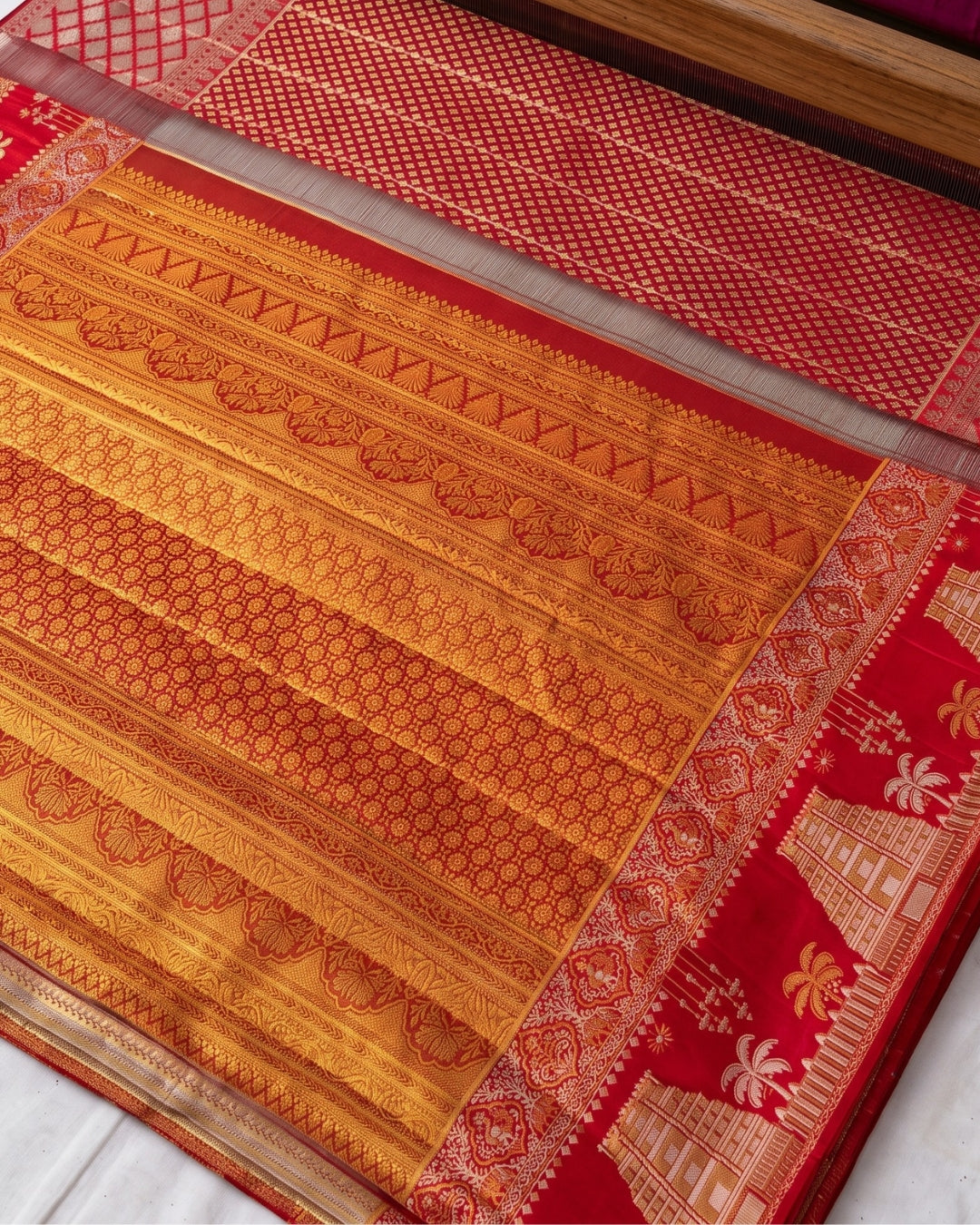 Hemaxi - Heritage Banarasi Temple Border Saree