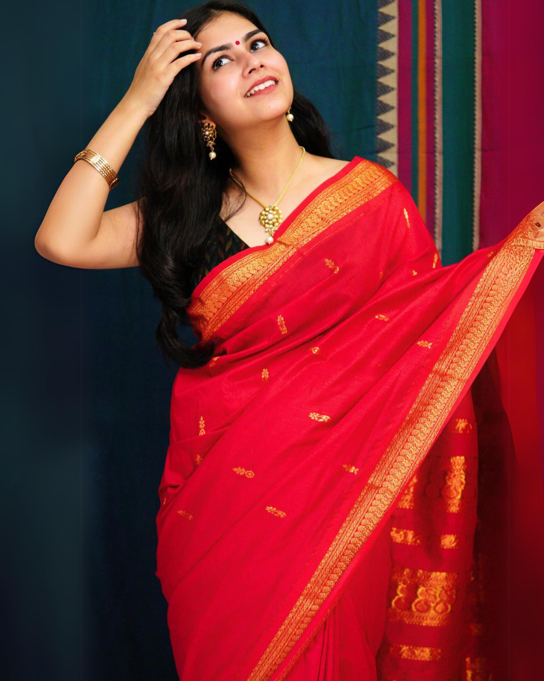 Rajvalli - Royal Red Elegance Handloom Silk Cotton