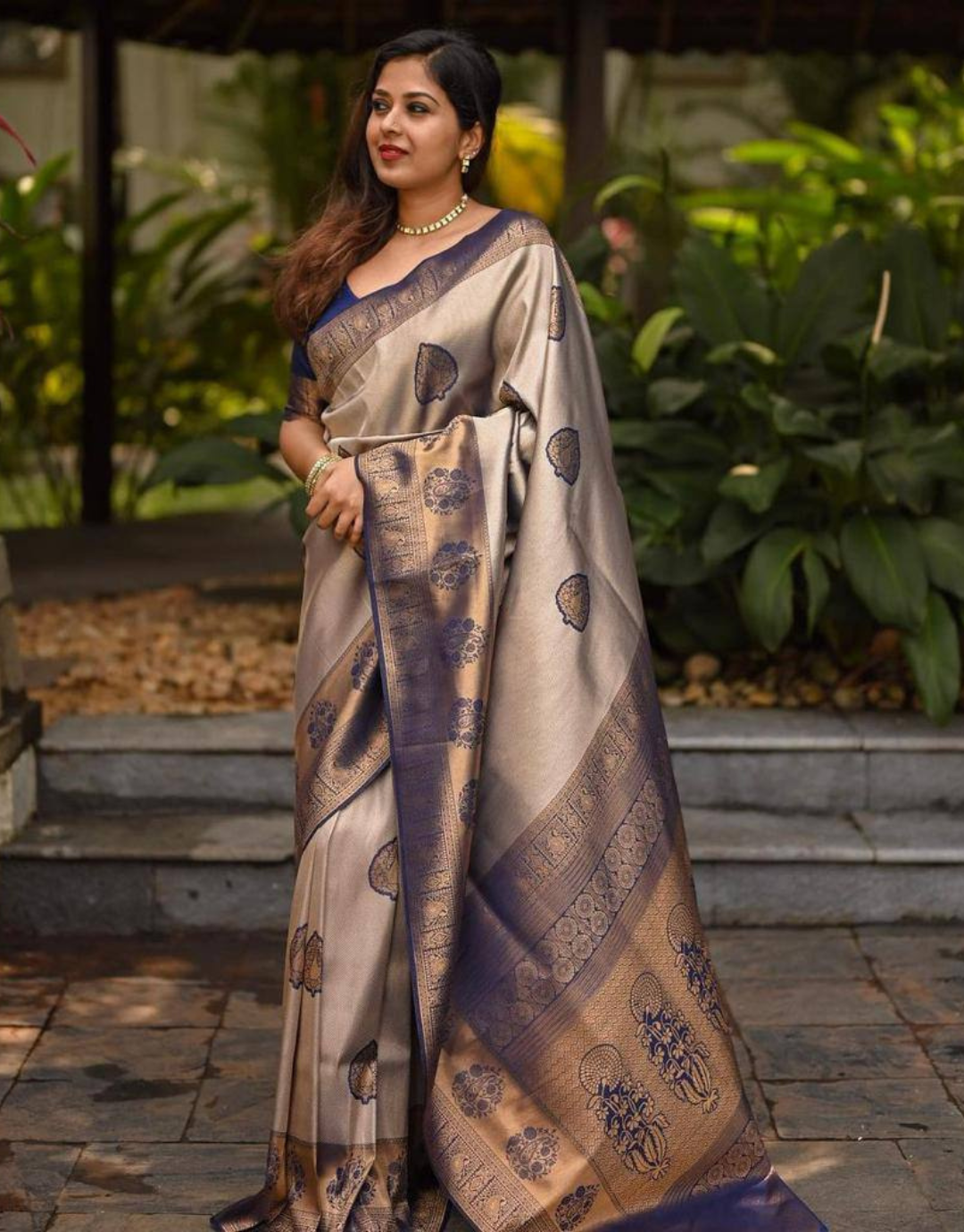 Aaru Silver Grey Banarasi Silk Saree