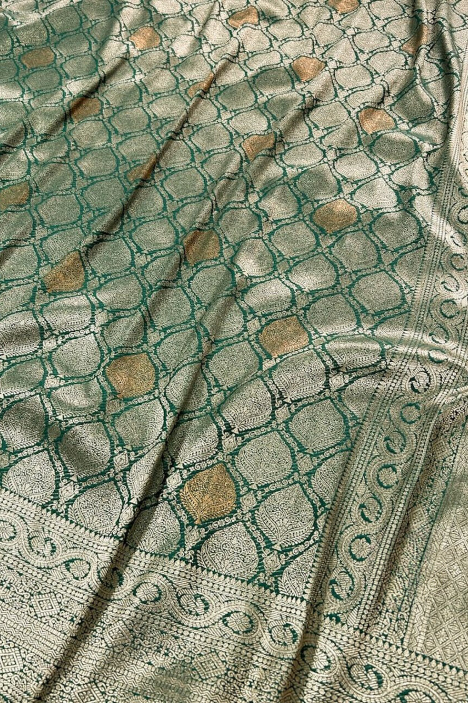 Blush Gleam - Brocade Silk Saree