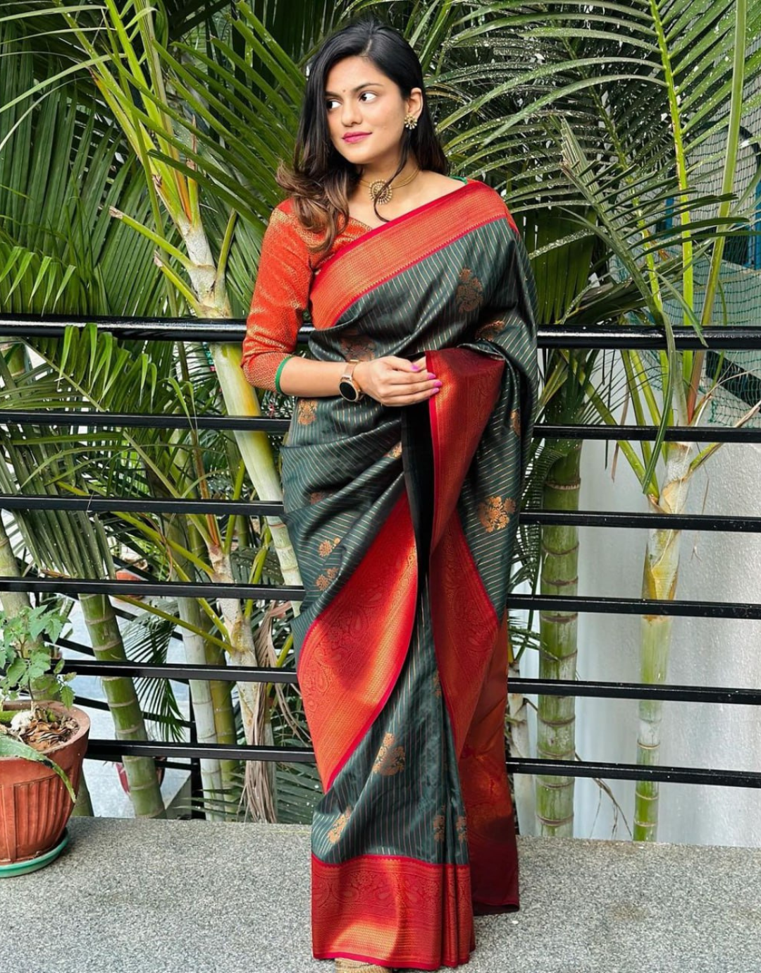 Levisha Green Soft Banarasi Silk Saree