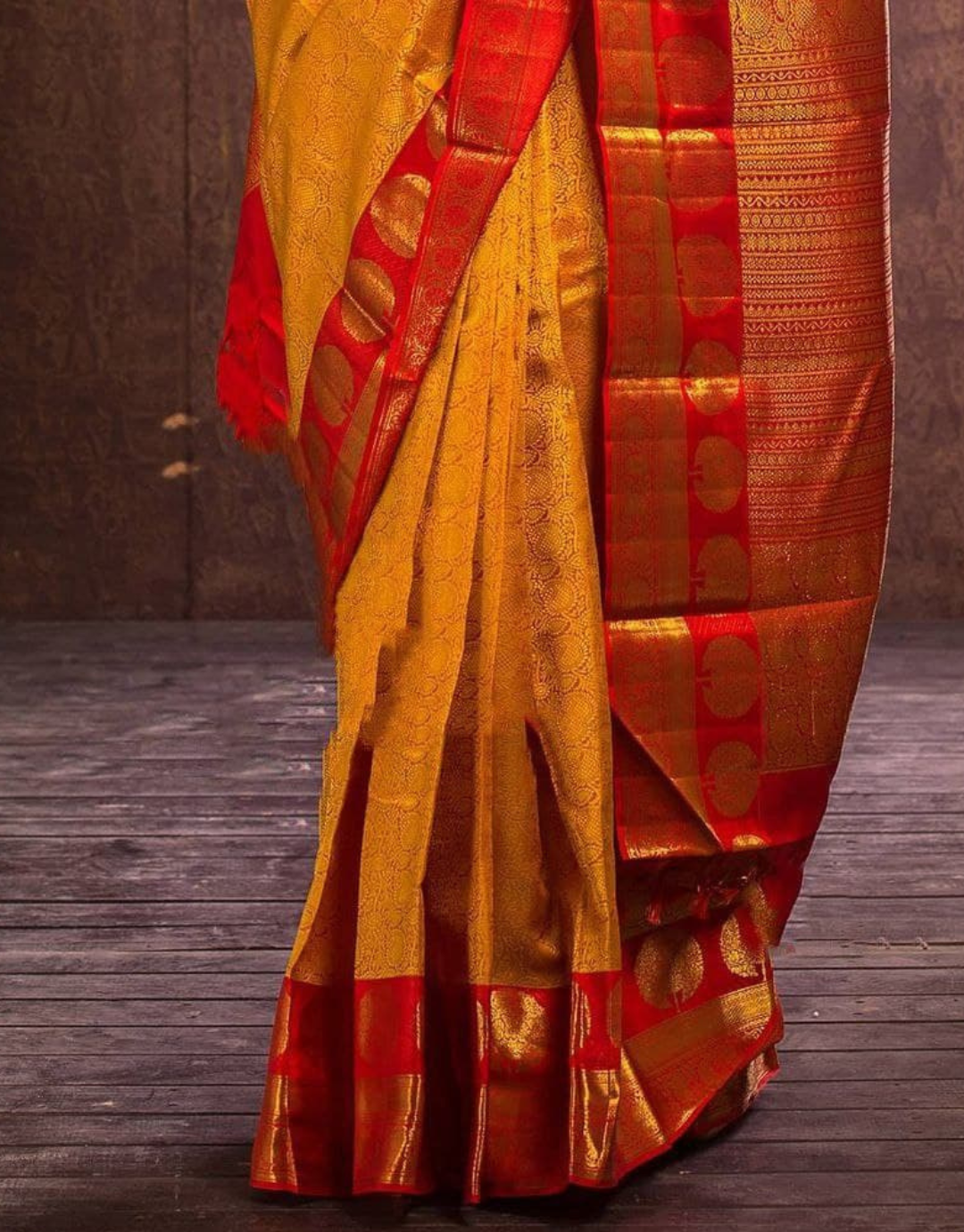 Urvi Yellow Kanchipuram Silk Saree With Attractive Blouse