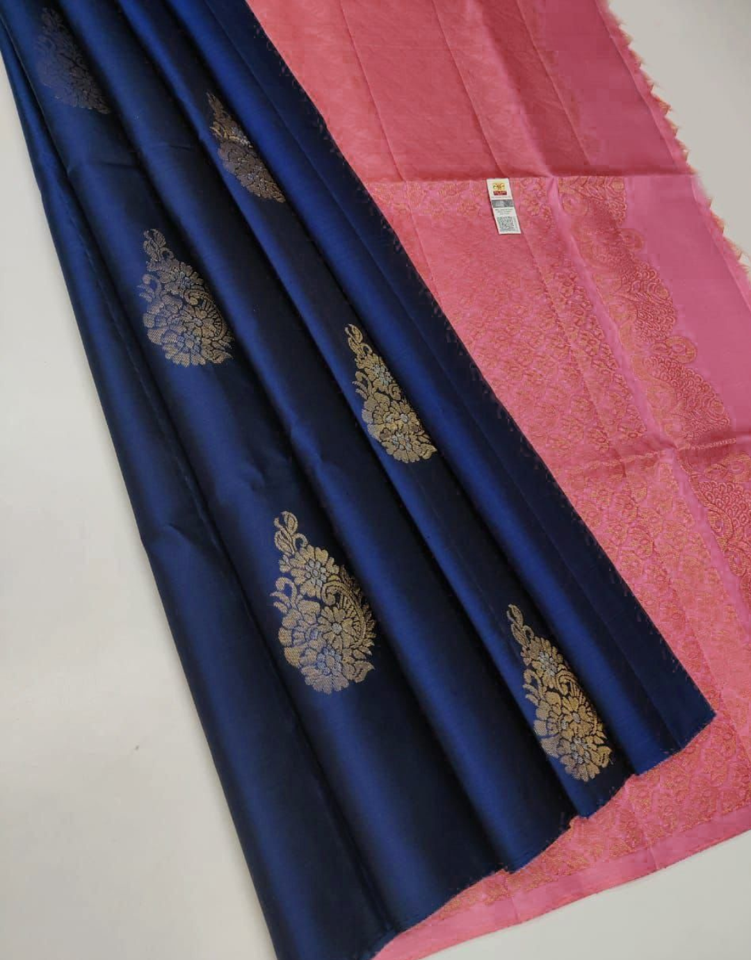 Zhalak Navy Blue Lichi Silk Saree