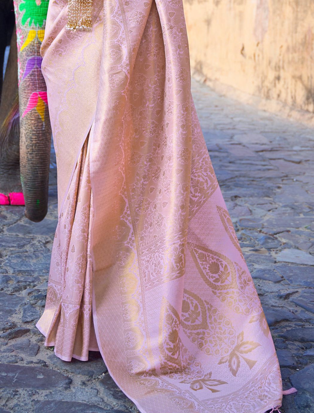 Aditi Lavender Traditional Silk Saree With Attached Blouse