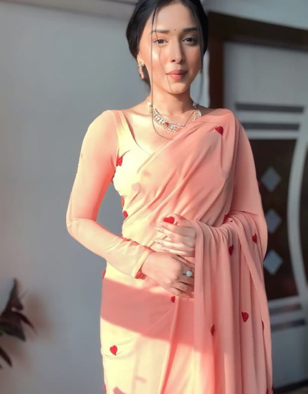 Vena Peach Ready To Wear Saree