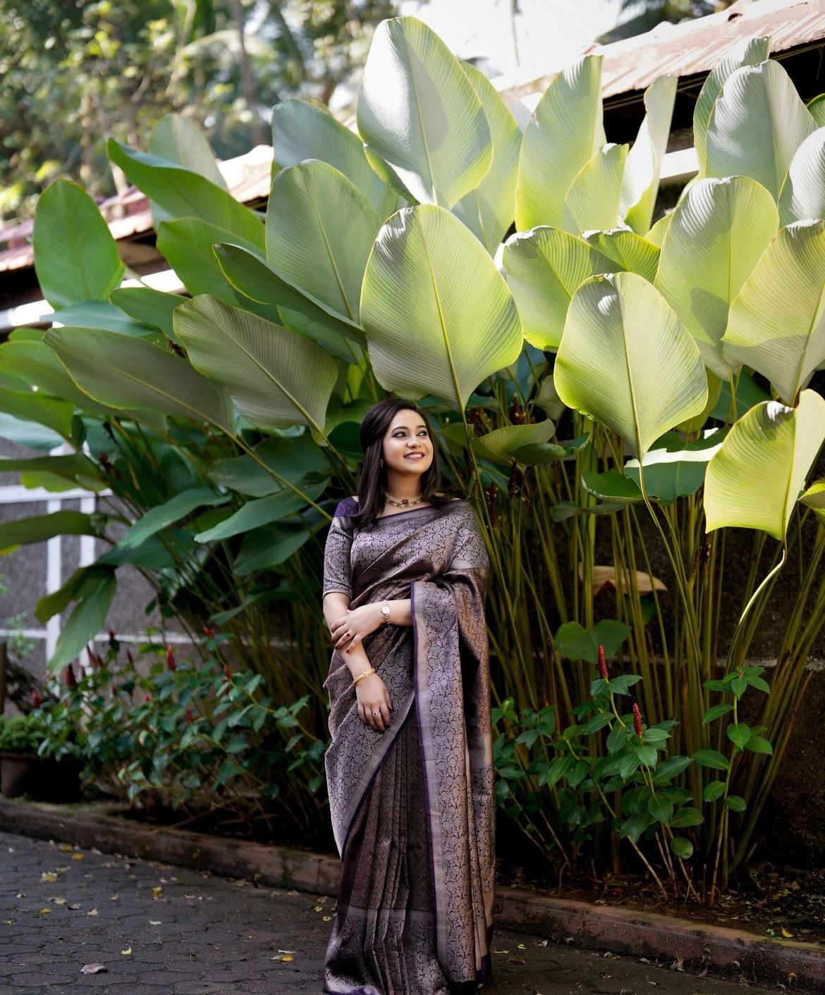 Radhi DarkPurple Banarasi Silk Saree