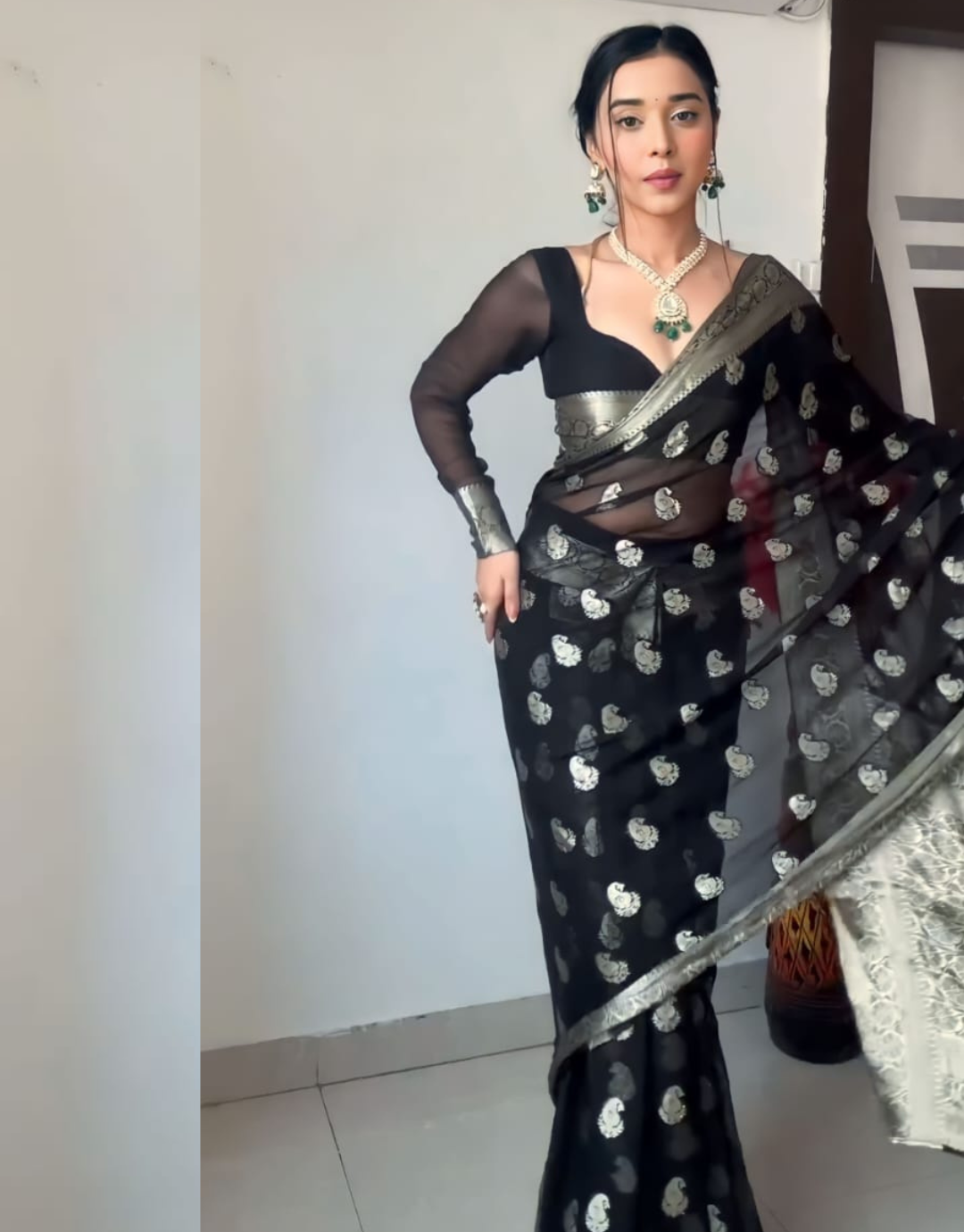 Ruchika Black Just One Minute Ready To Wear Soft Lichi Silk Saree with Attractive Blouse