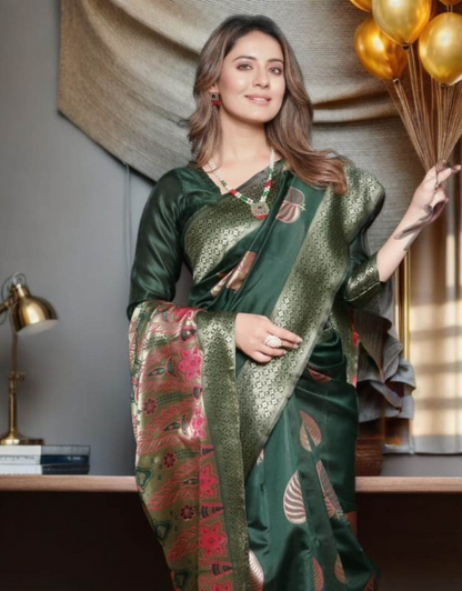 Niru DarkGreen Banarasi Soft Silk Saree