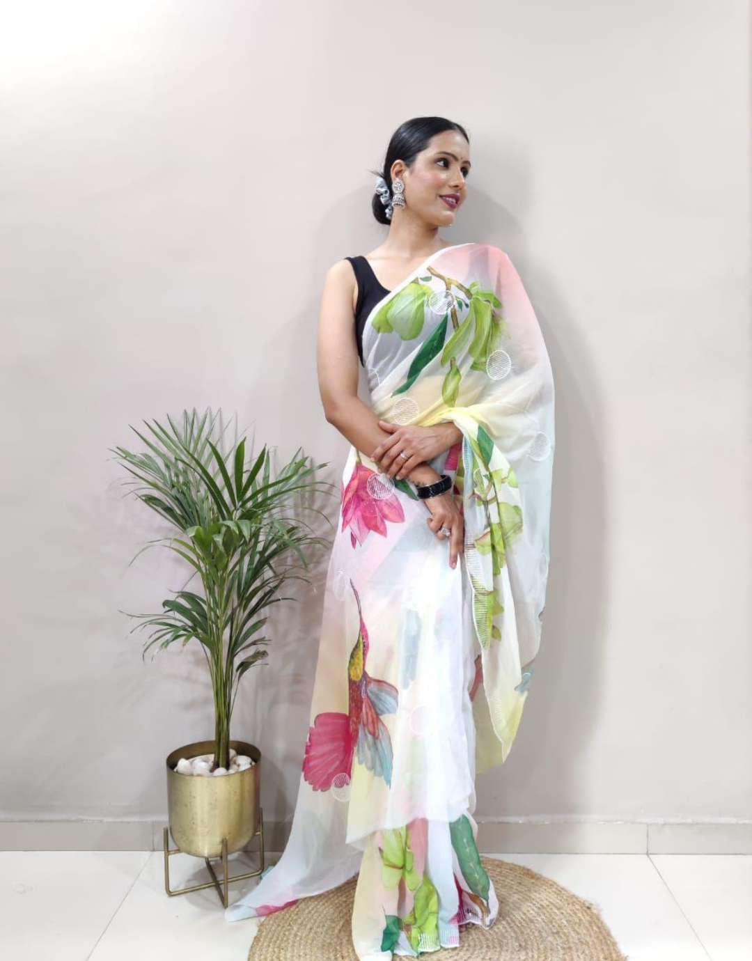 Mahira White Georgette Silk Saree