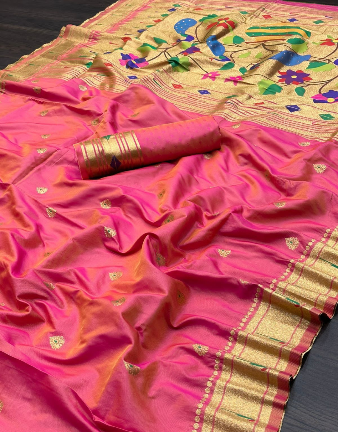 Zinal Deep Pink Paithani Saree