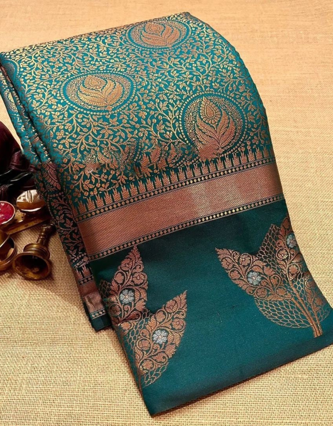 Heer Deep Teal Soft Silk Saree With Blouse