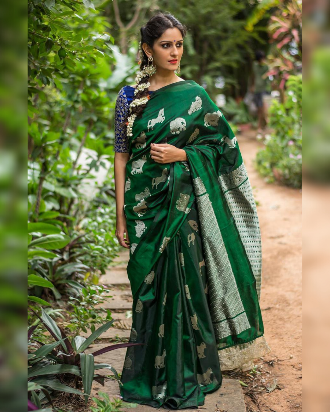 Cheriot Green Soft Silk Saree With Attached Blouse