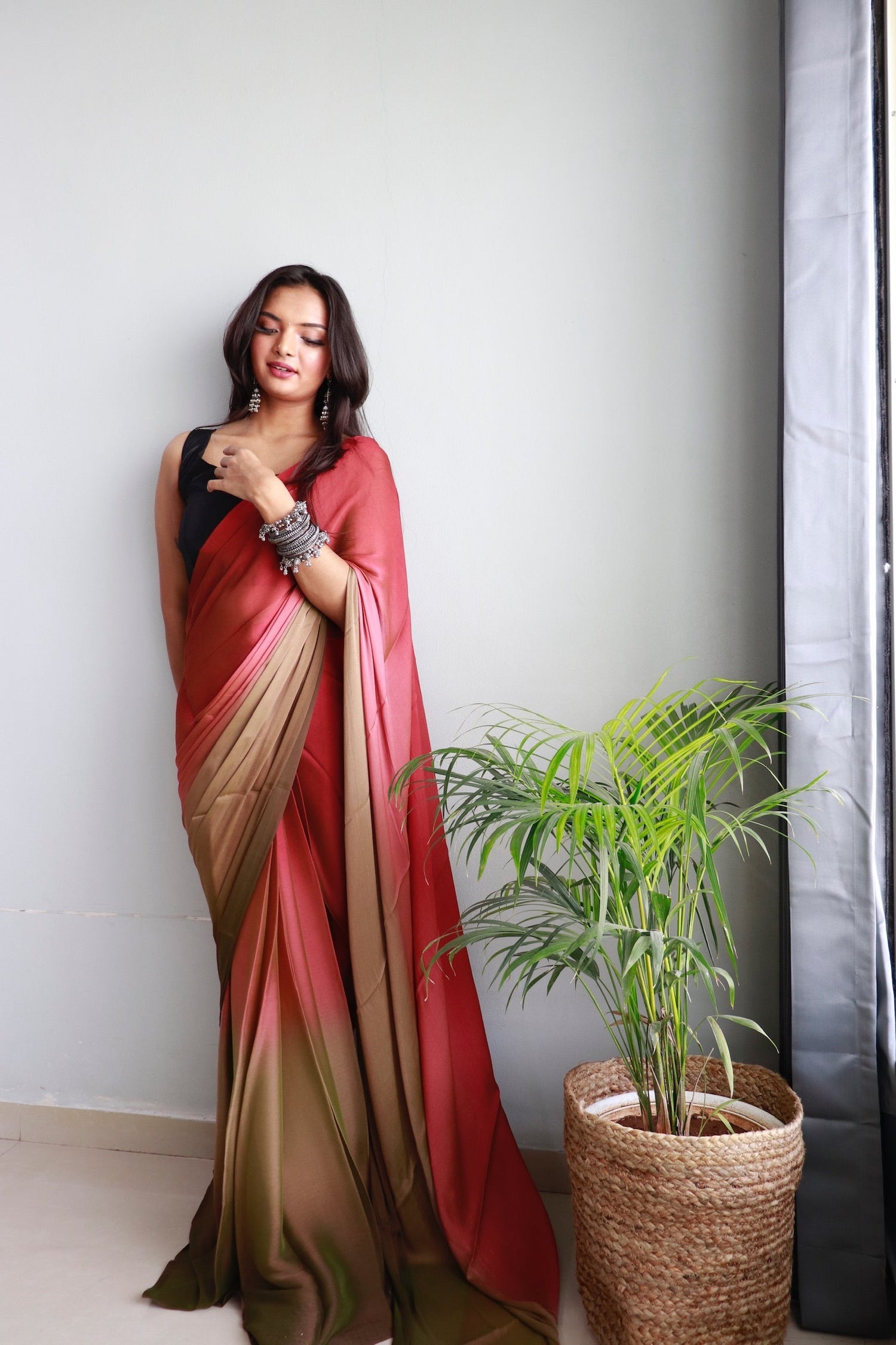 1 MIN Ready To Wear Peach With Coffe Dual shade Saree - Dark Coffe