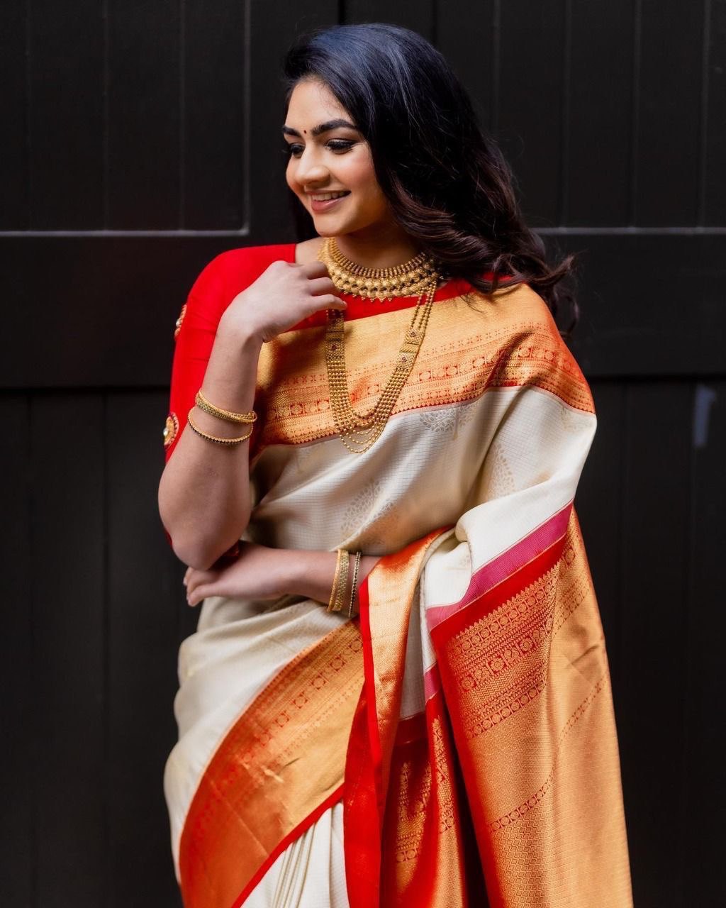 Vaishali White-Red Banarasi Silk Saree