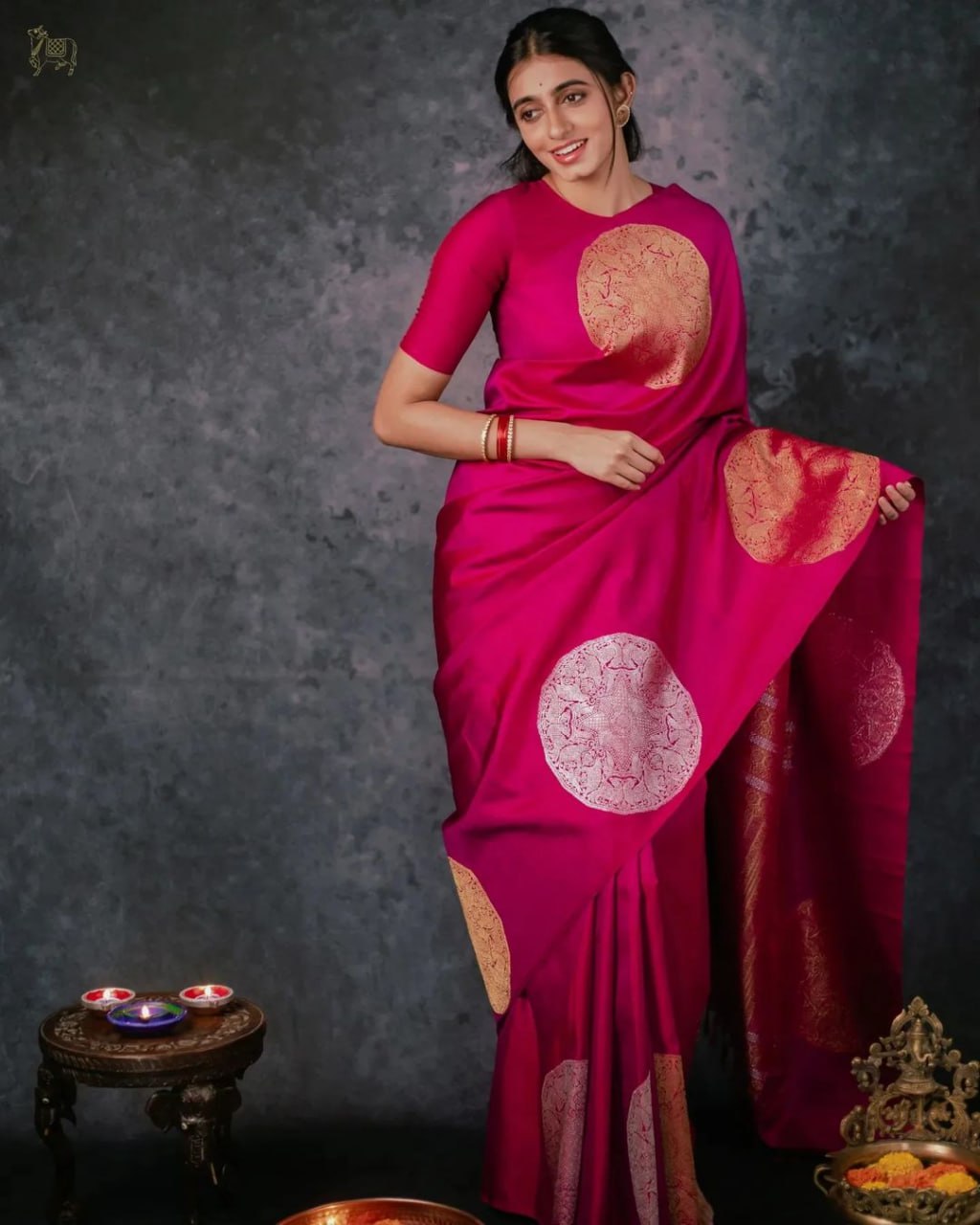 Fuchsia Radiance Delight Soft Banarasi Silk Saree WIth Fabulouse Blouse