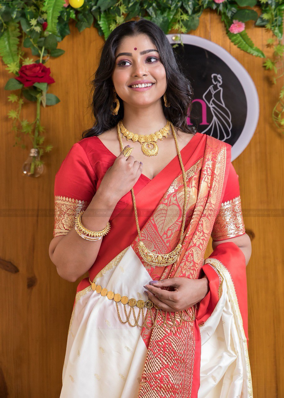 Rekha White Banarasi Silk Saree