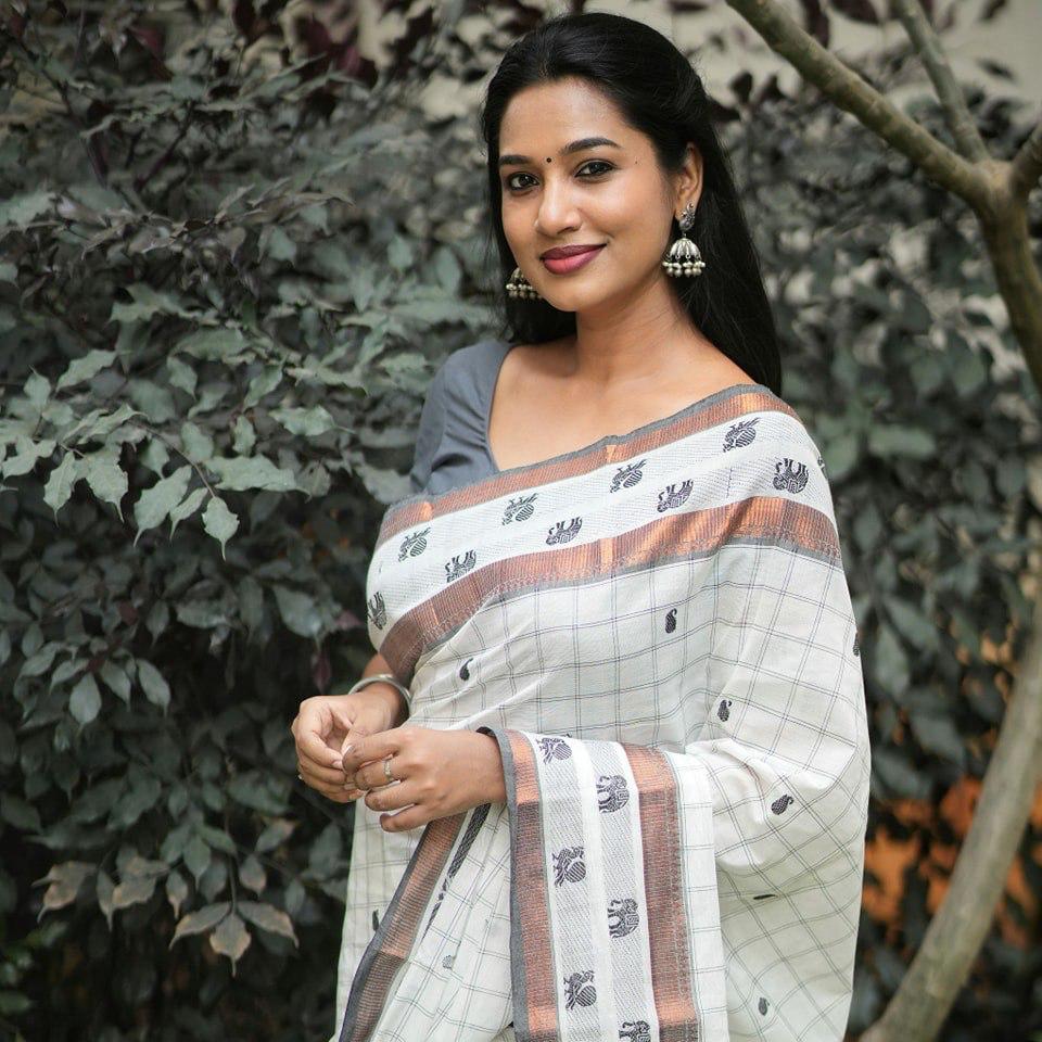 Shreya White Cotton Silk Saree