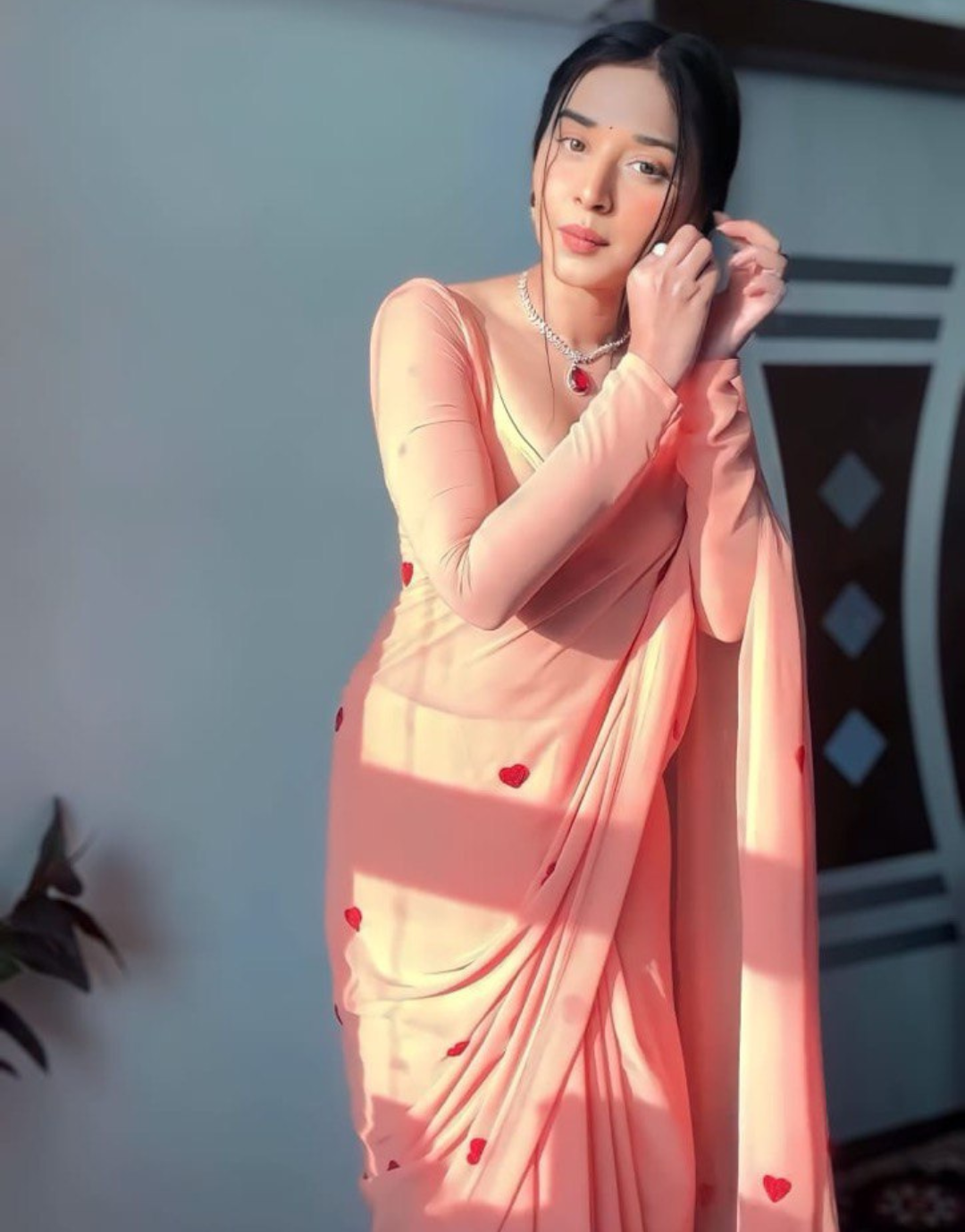 Vena Peach Ready To Wear Saree