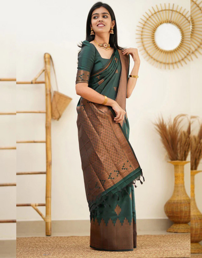 Maruti Green Soft Silk Saree With Adorable Blouse Piece