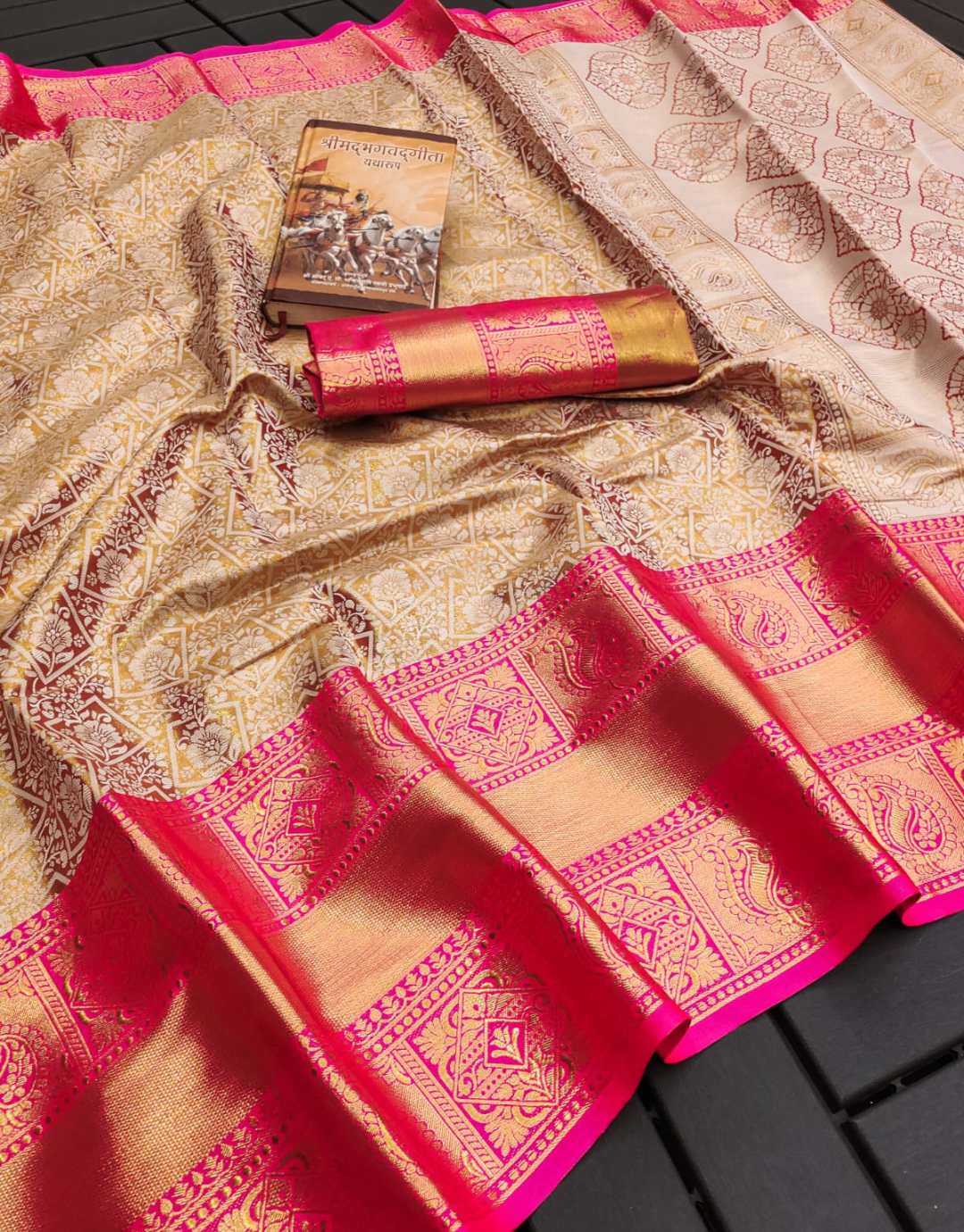 Tanya Pink Kanchipuram Silk Saree