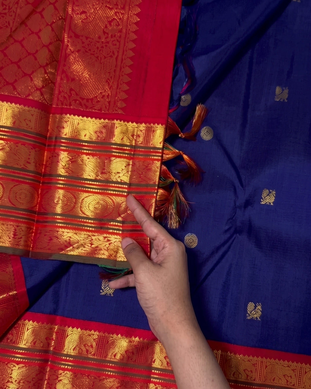 Aarvi - Traditional Temple Border Silk Saree