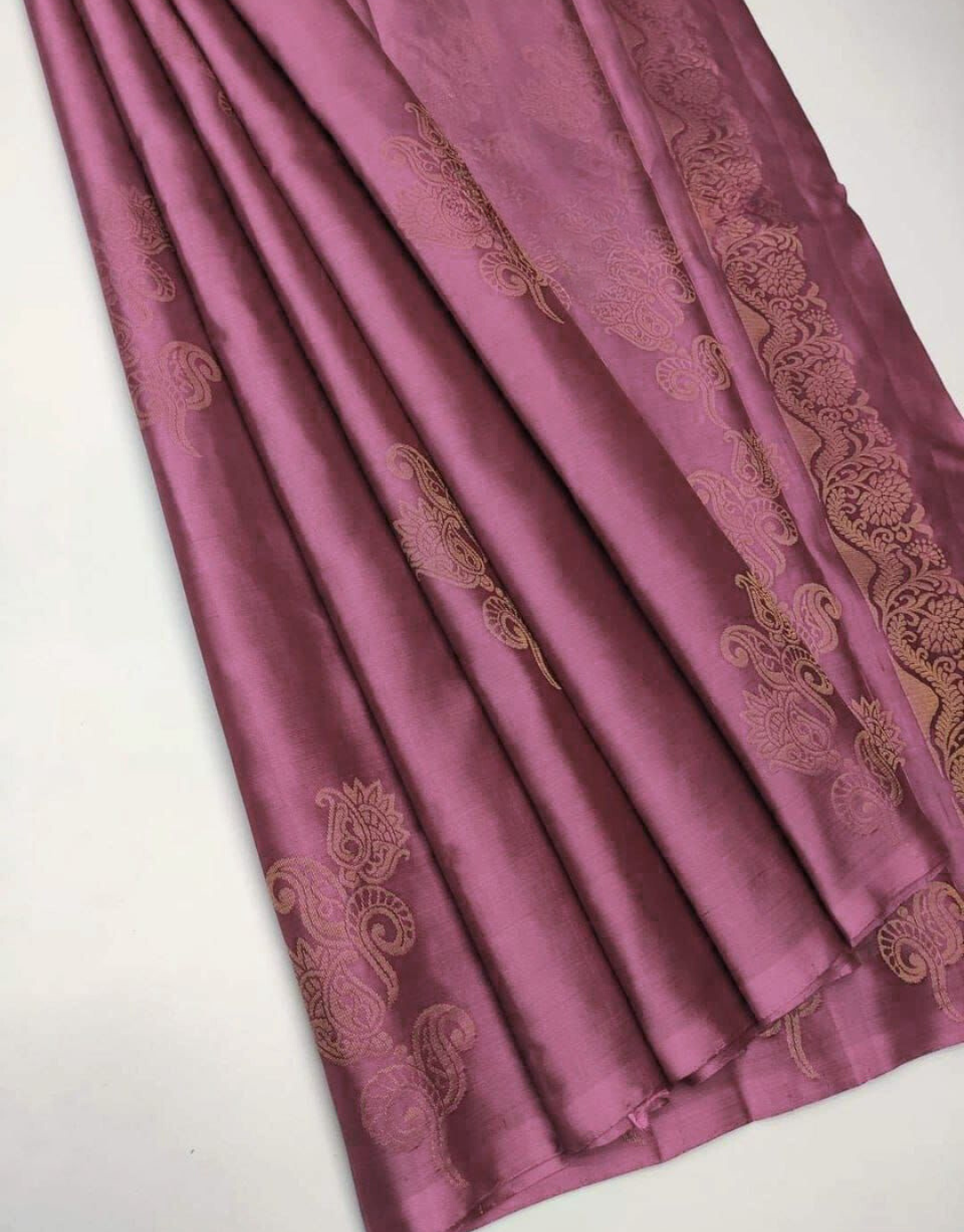 Sweta Light Pink Litchi Silk Saree