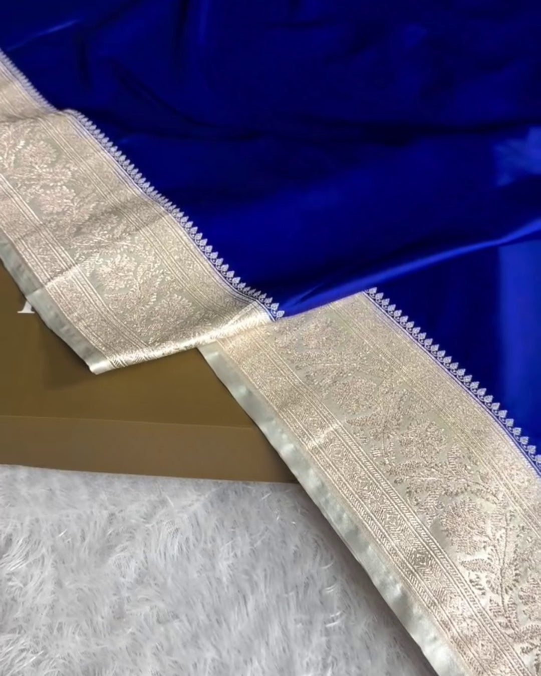 Yashasvi – Royal Blue Silver Heritage Banarasi Saree