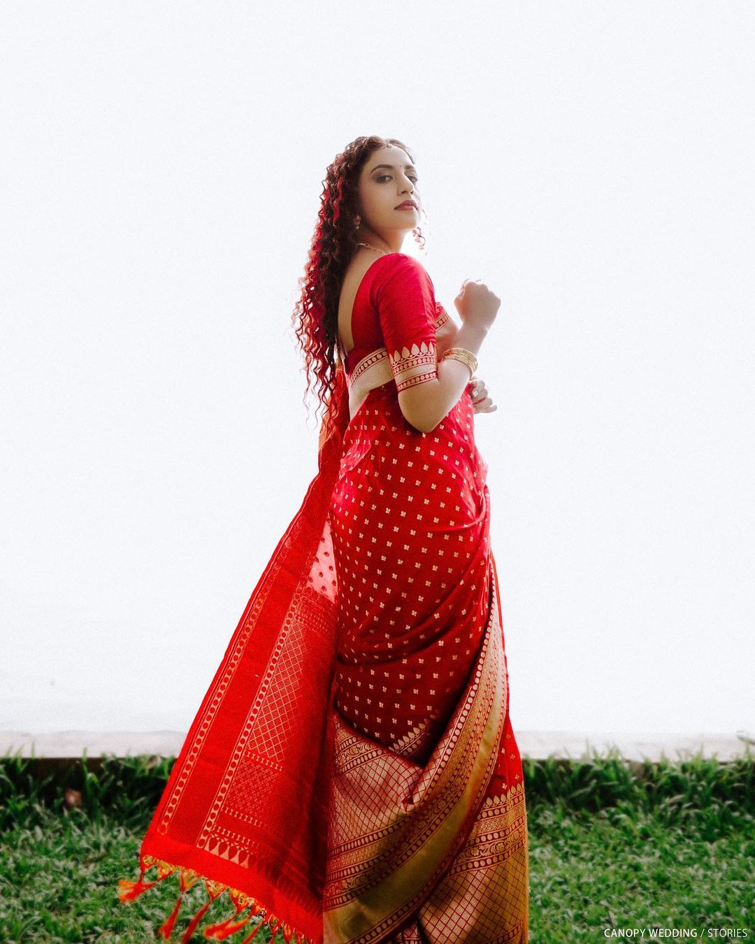 Neela Red Soft Silk Saree