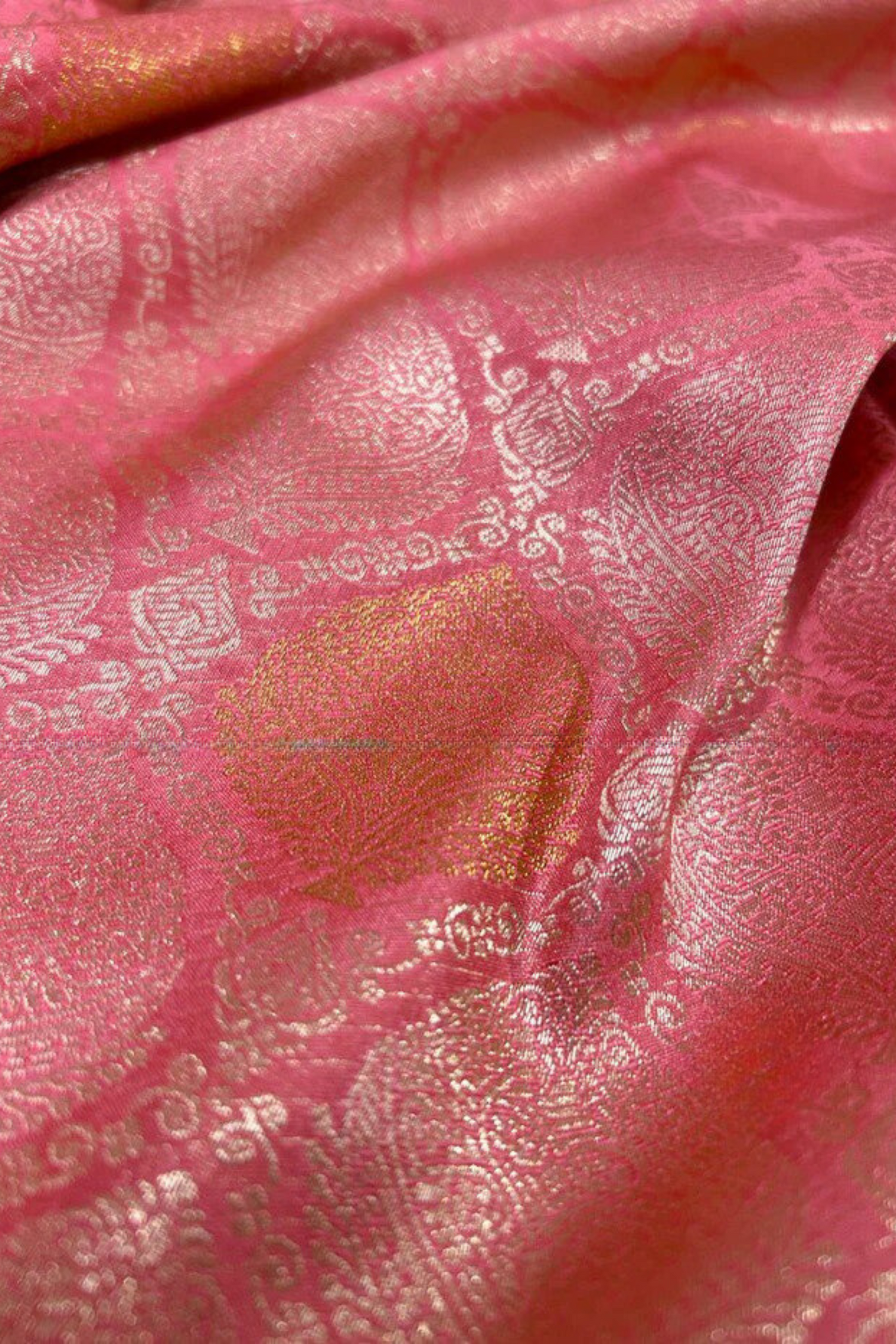 Blush Gleam - Banarasi Silk Saree