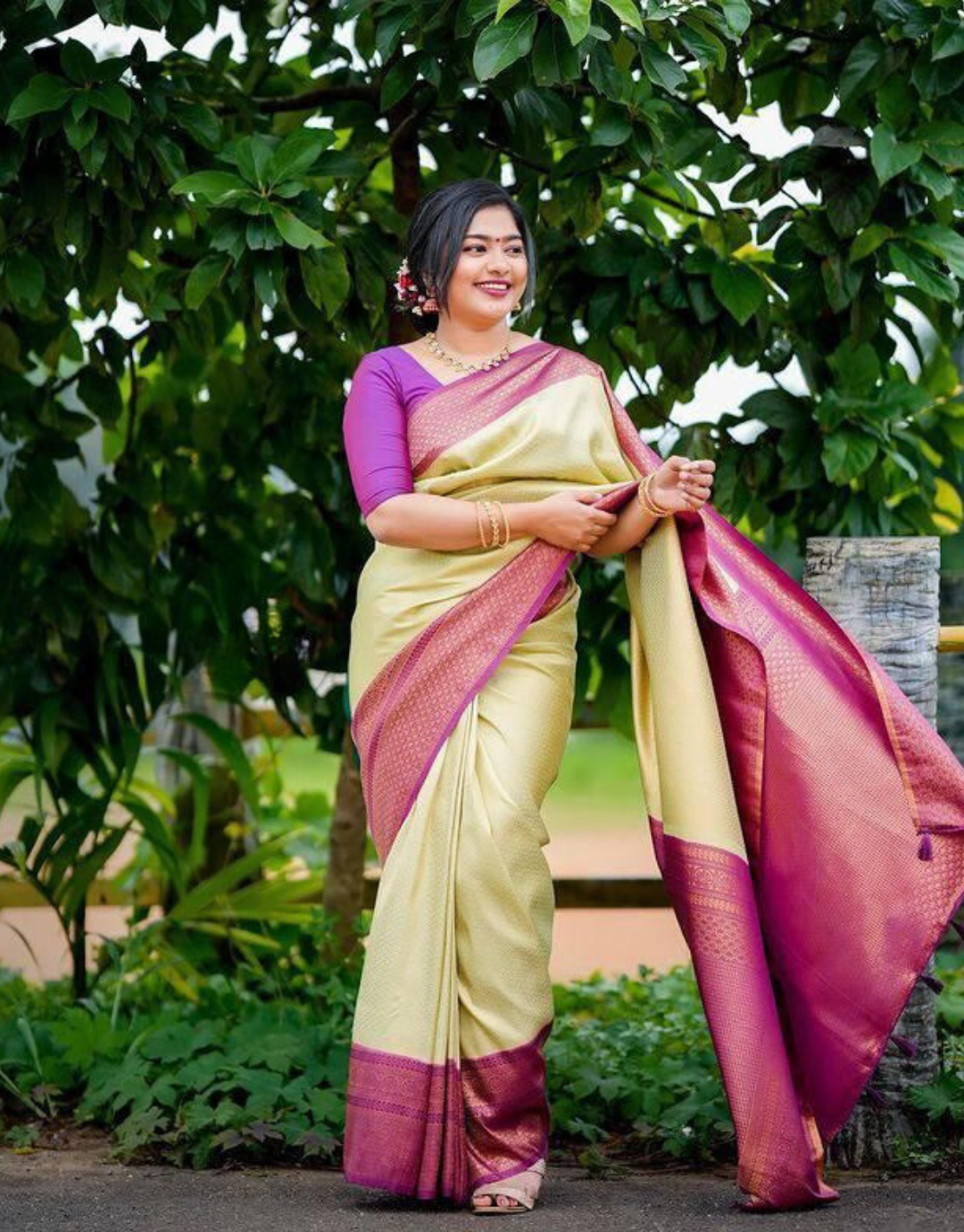 Himani Green Kanchipuram Silk Saree