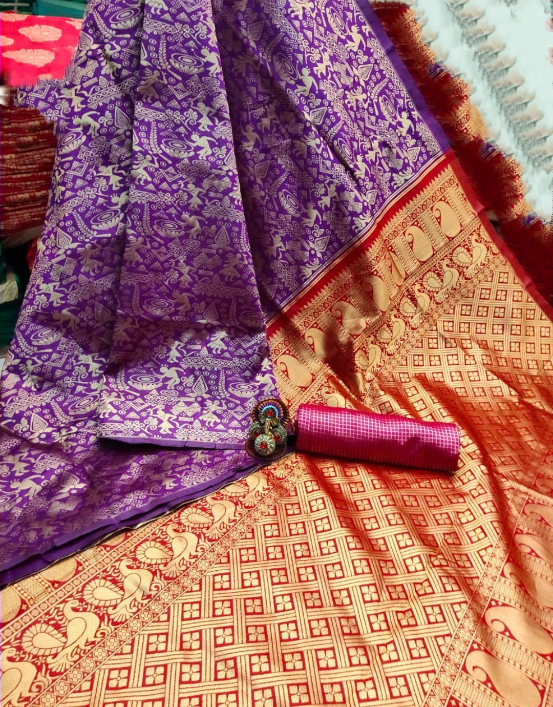 Aradhana Purple Kanchipuram Silk Saree With Attractive Blouse