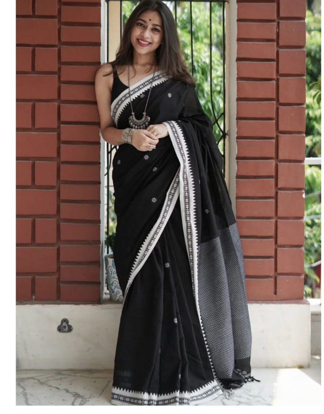 Lata Black Linen Cotton Saree