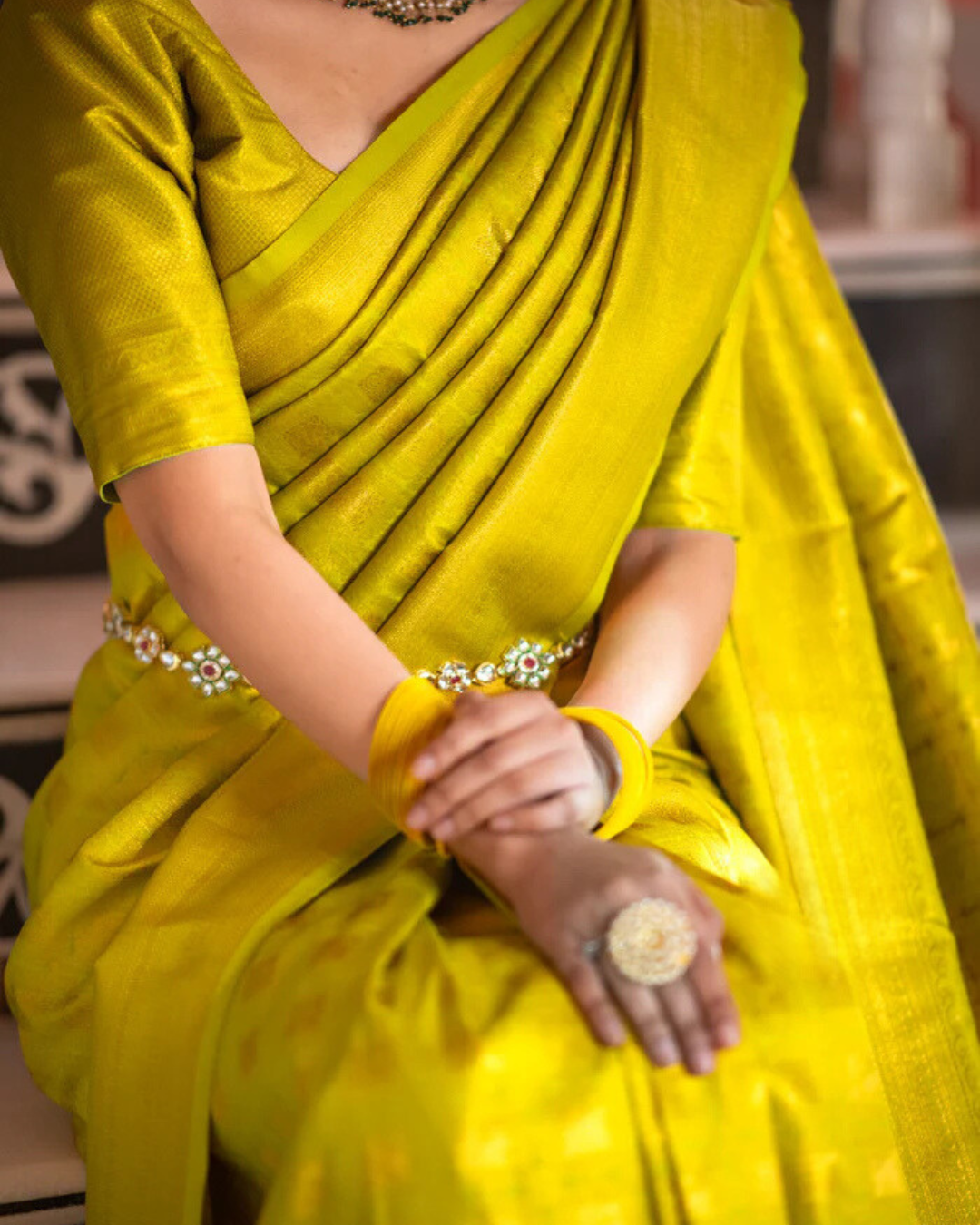 Golden Gleam - Zariknyaa Banarasi Silk Saree