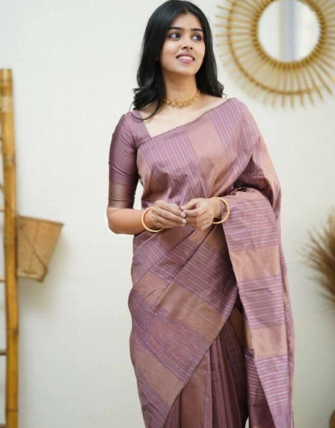 Vruti Pastel Purple Soft Silk Saree With Blouse