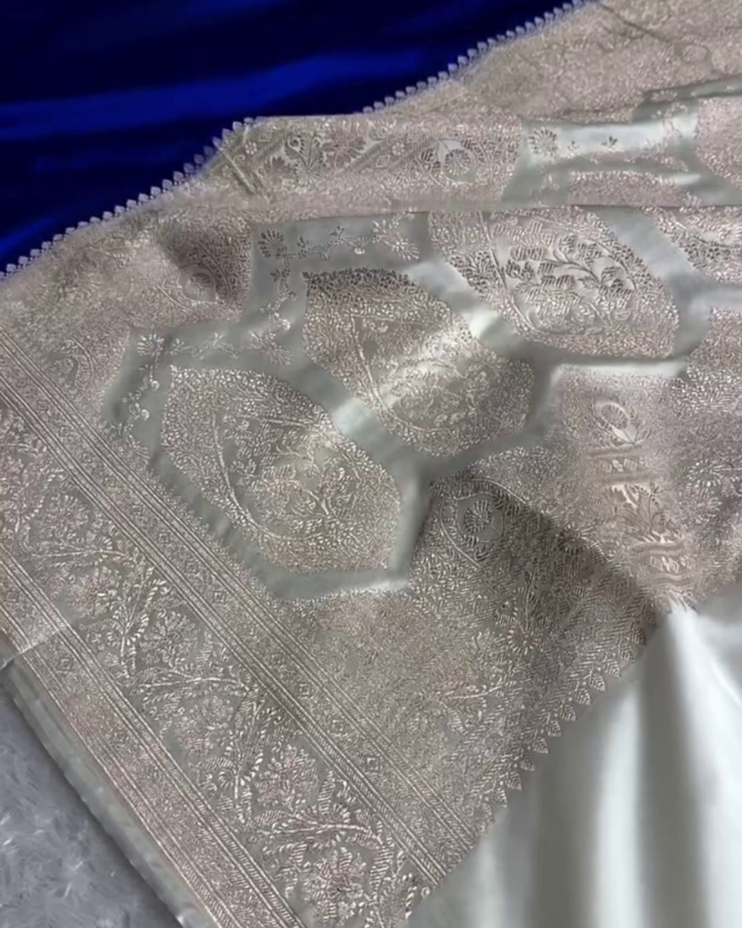 Yashasvi – Royal Blue Silver Heritage Banarasi Saree