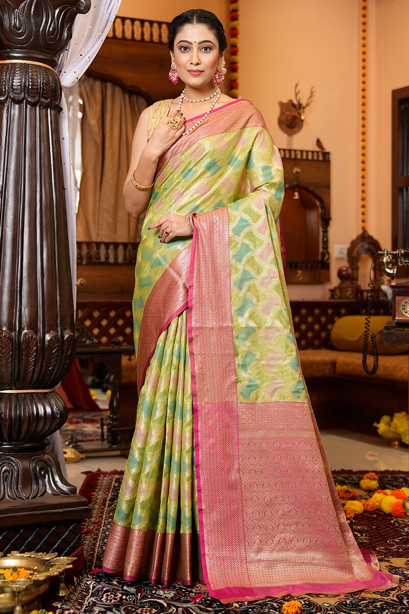 Rahi Green Organza Silk Saree With Attached Blouse