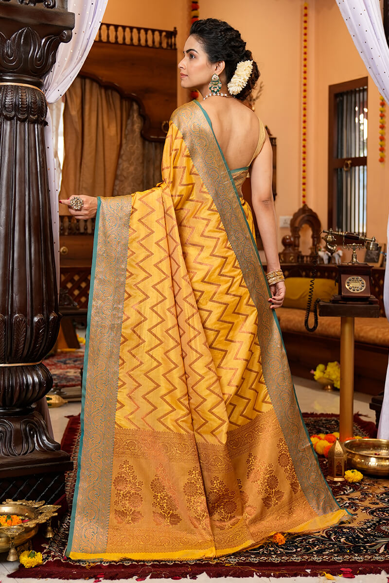 Nita Musted Yellow Banarasi Saree