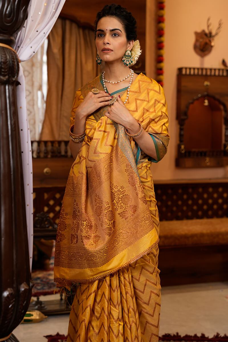 Nita Musted Yellow Banarasi Saree