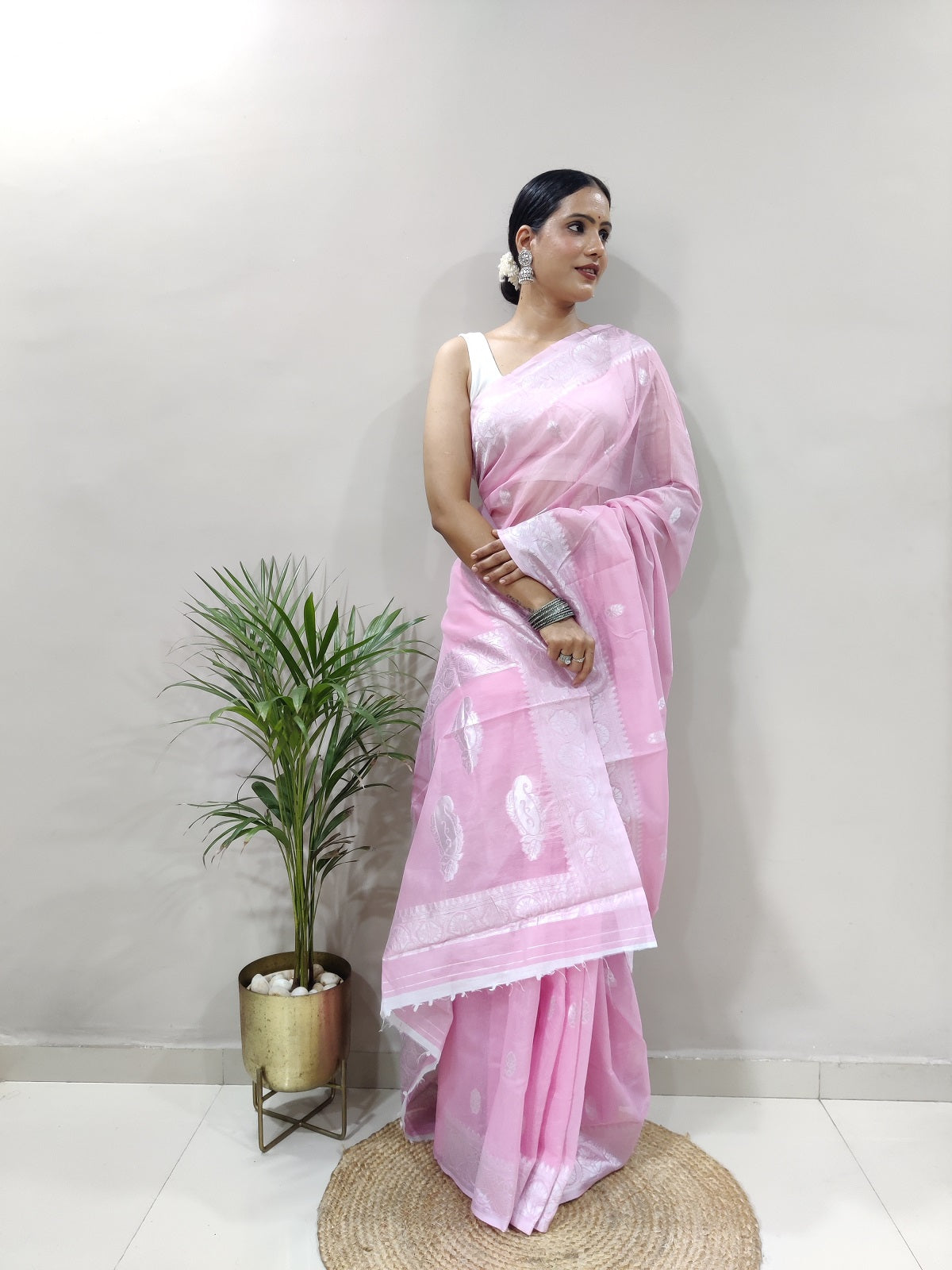 Jeel Pink Linen Cotton Saree