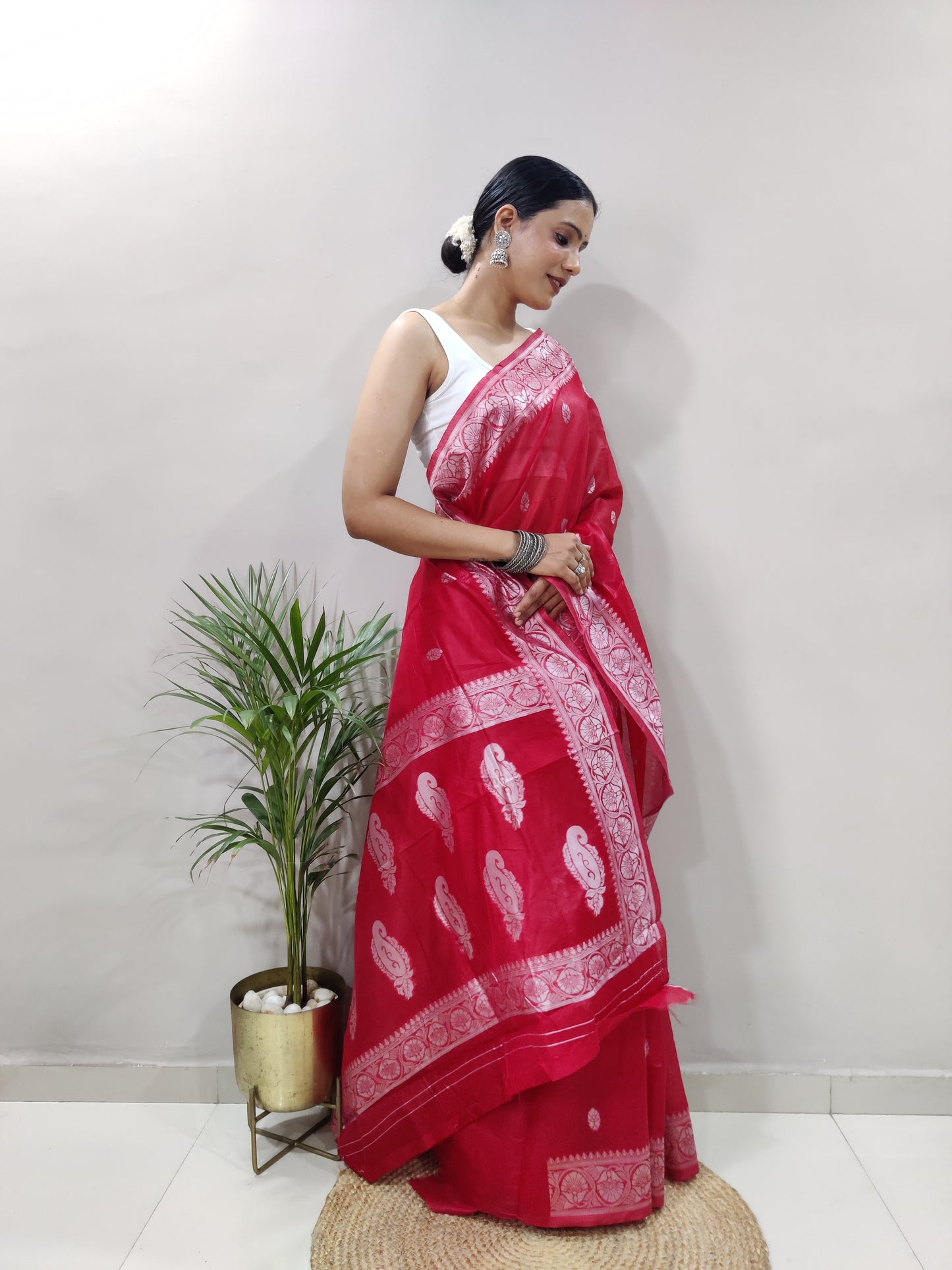 Jeel Ruby Linen Cotton Saree