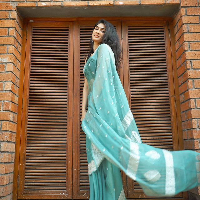 Fatima Skyblue Linen Cotton Saree