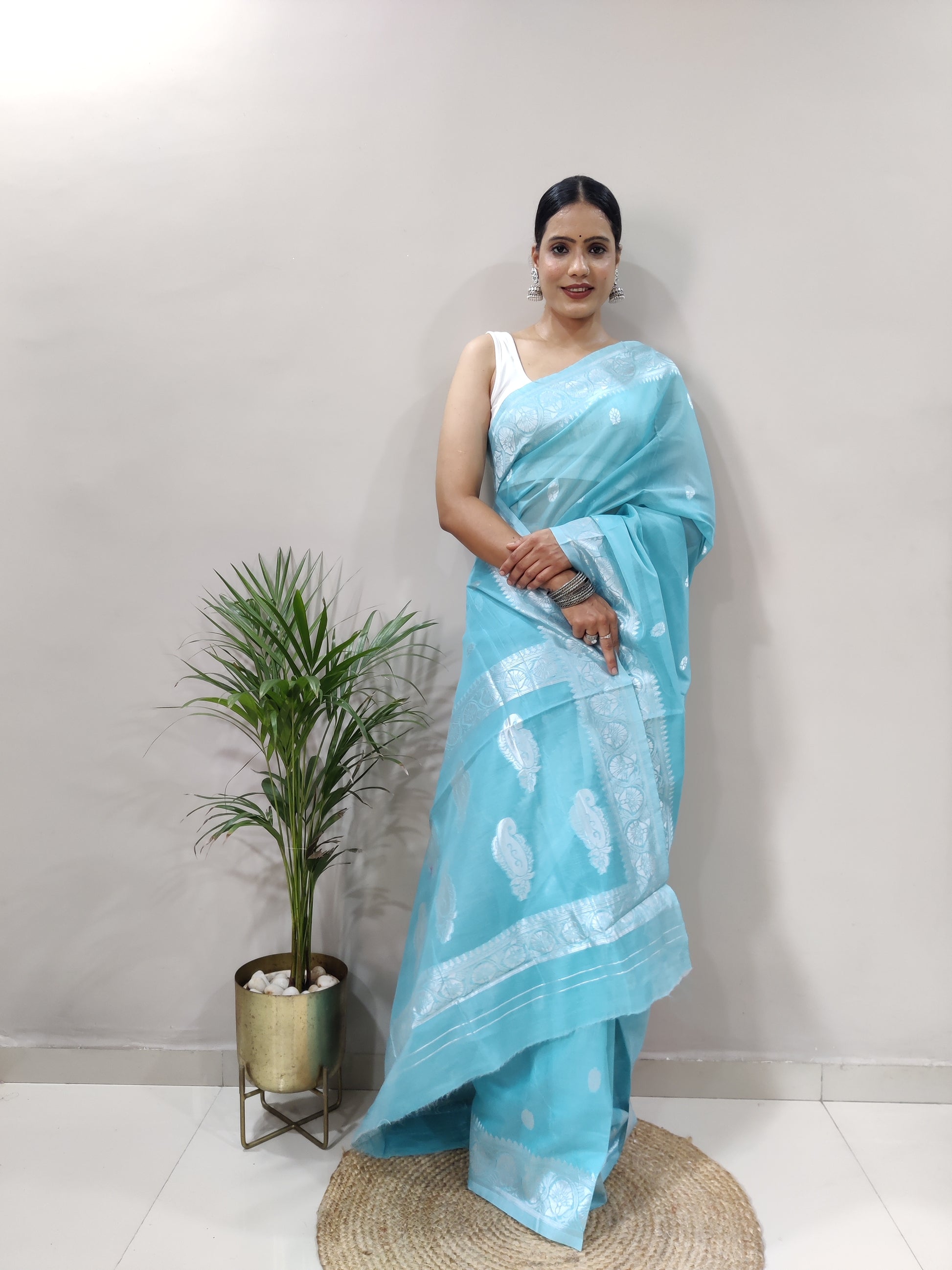 Jeel Sky Linen Cotton Saree