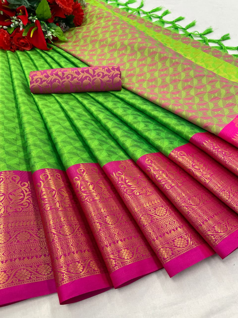 Neela Toxic Green Cotton Silk Saree