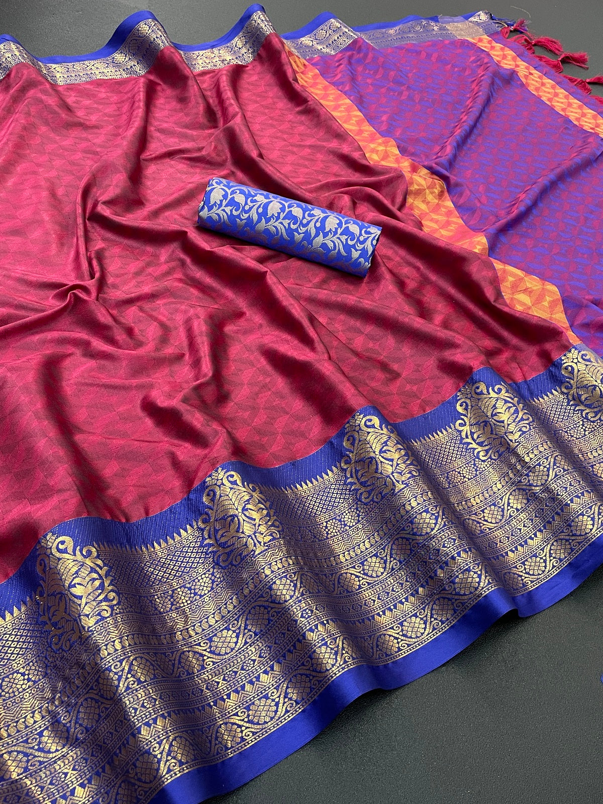 Neela Tulip Pink Cotton Silk Saree