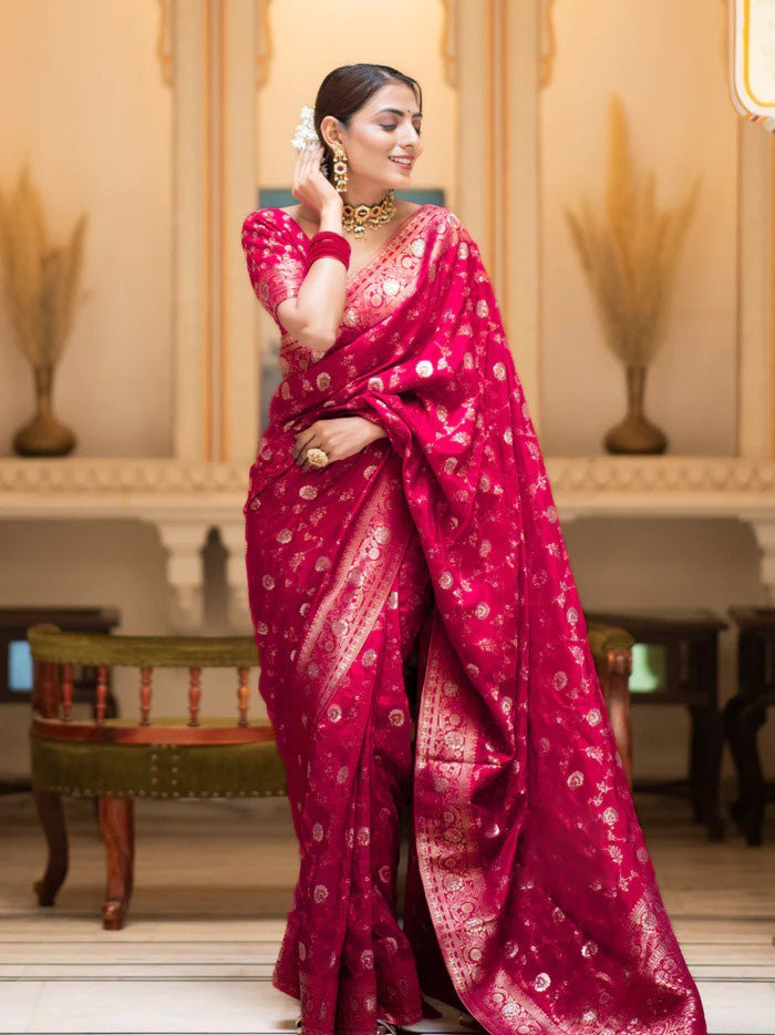 Hira RubyPink Banarasi Silk Saree With Amazing Blouse Piece